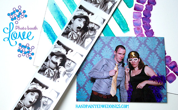 Photo booth Love by Hand-Painted Weddings